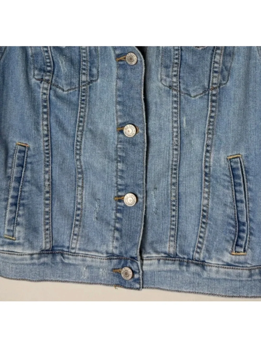 Old Navy Denim Vest Sleeveless Jean Jacket Blue Button Up Pockets Casual Blue - Picture 3 of 5